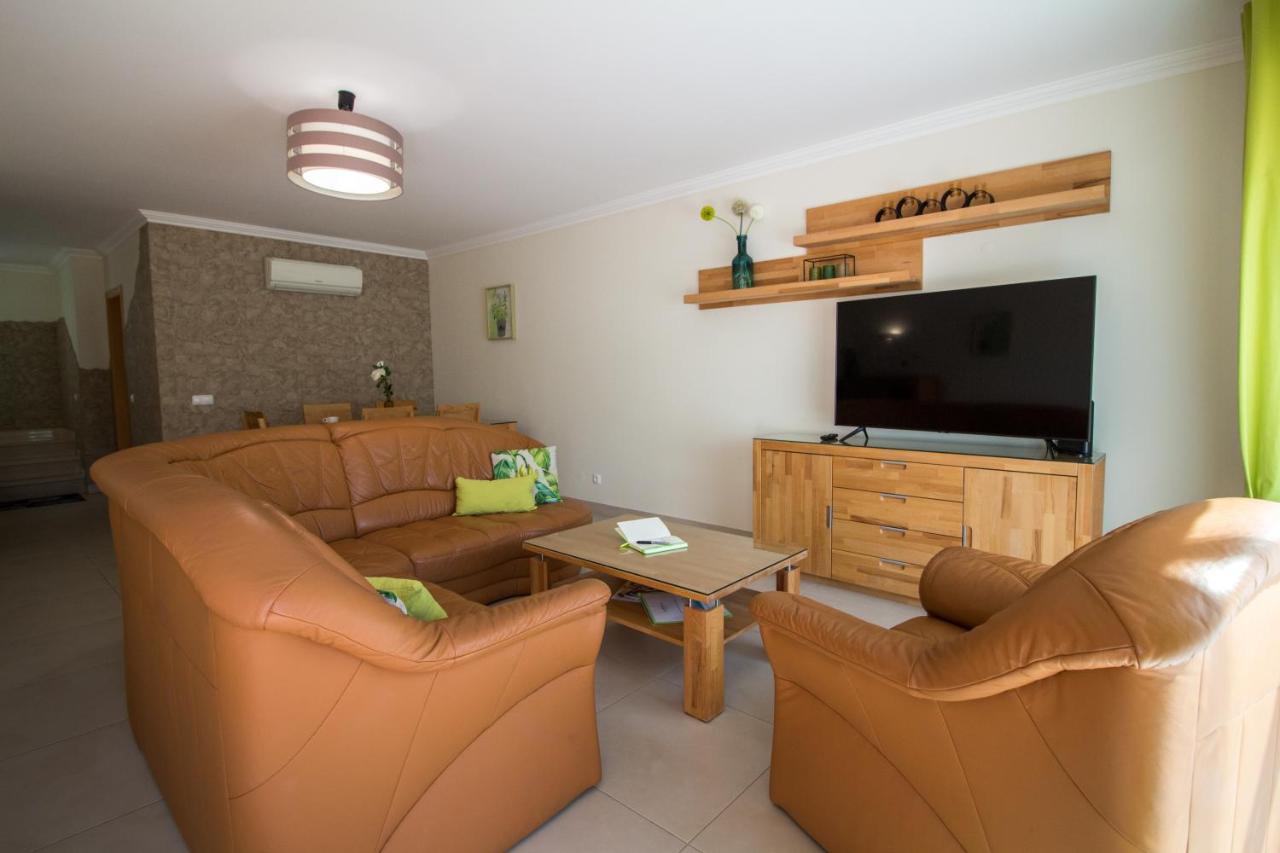 Cliff-Top Townhouse With Stunning Ocean Views كارفويرو المظهر الخارجي الصورة